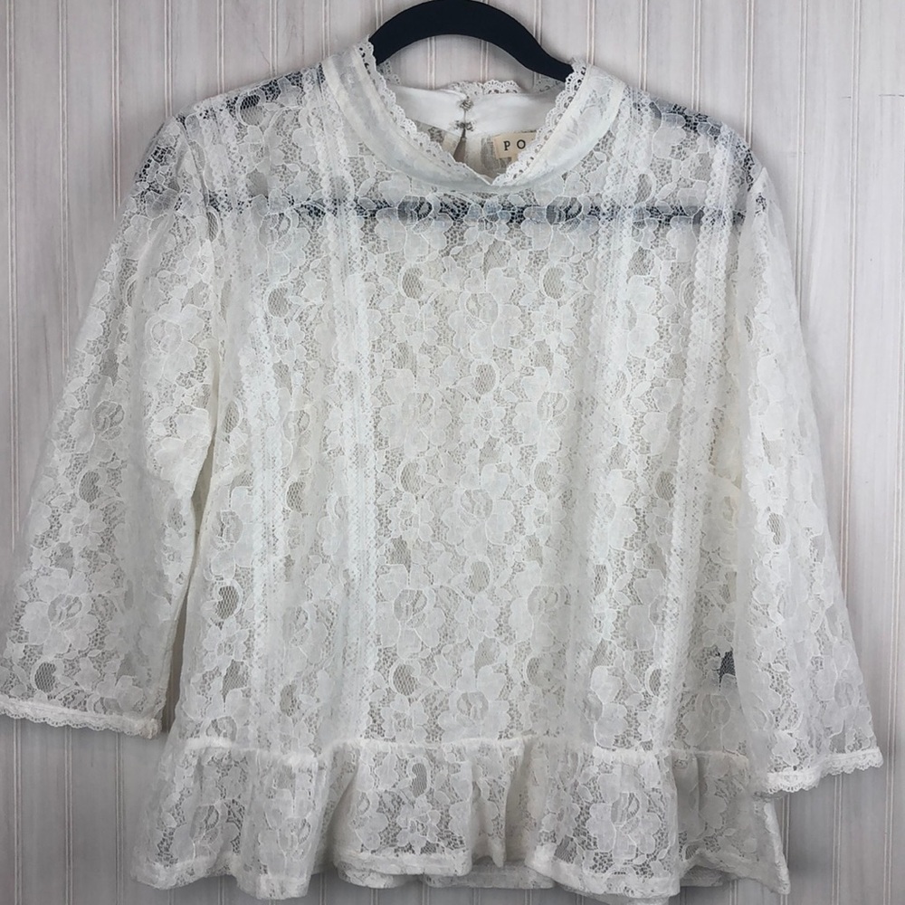 POL WHITE LACE PEPLUM MOCKNECK